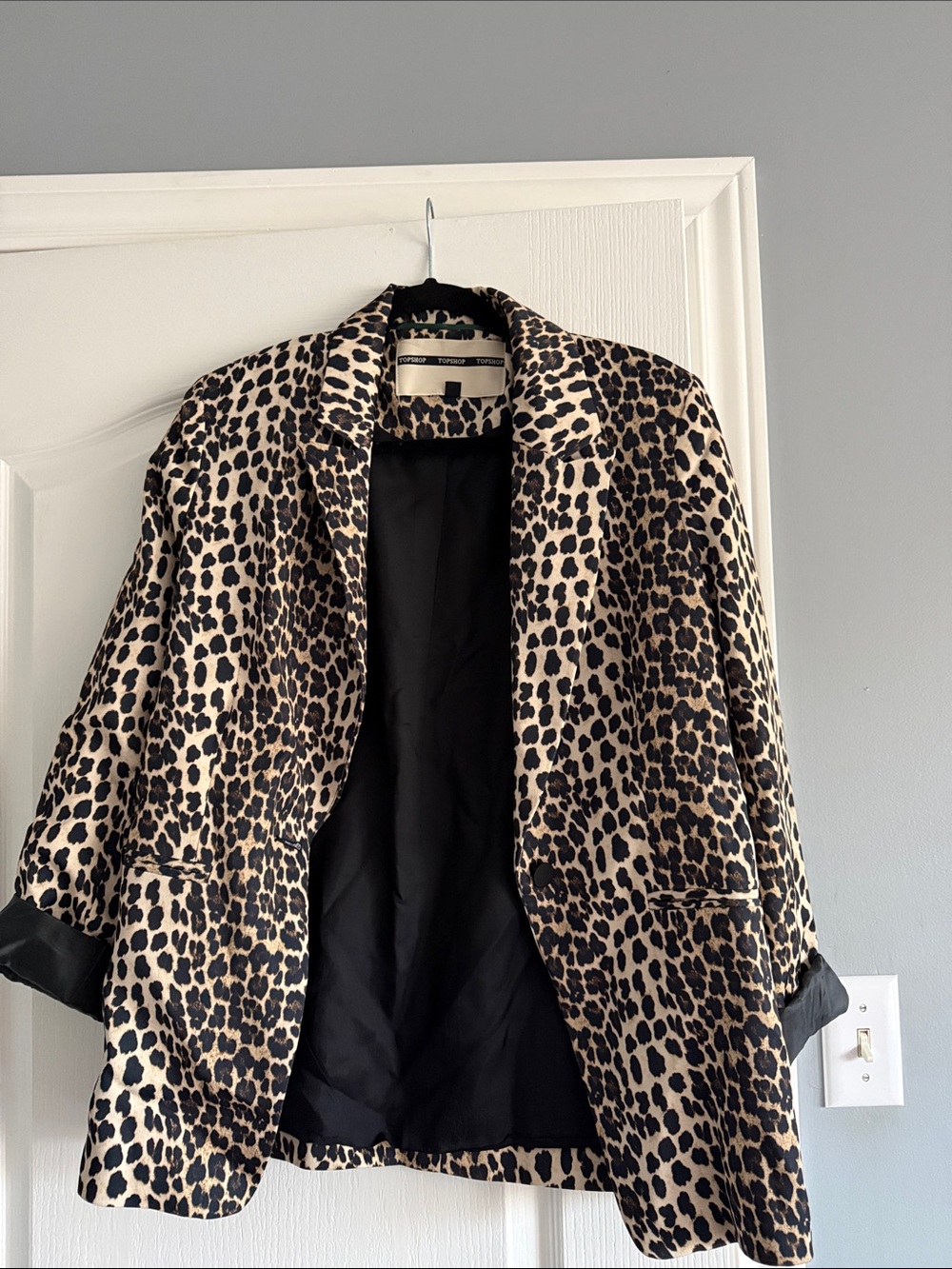 Topshop Leopard Print Blazer in Tan and Black
